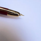 Pilot Capless Fountain Pen Gold Trim Burgundy - 18k Gold Nib