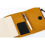 Hobonichi A6 Cover - Tragen: Mustard