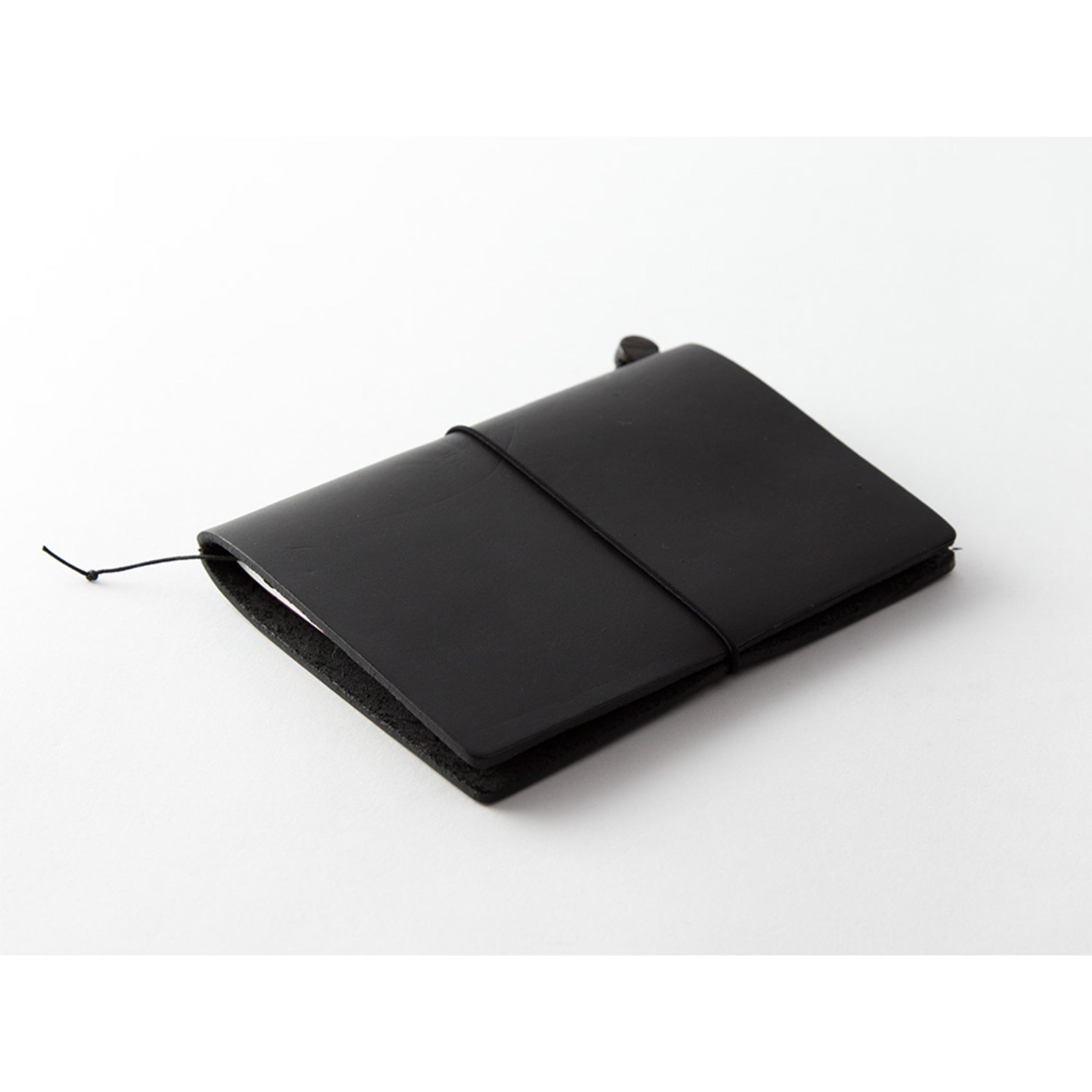 TRAVELER'S COMPANY Passport Size Notebook