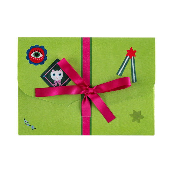 Yumi Kitagishi: White Cat's Mini Folder