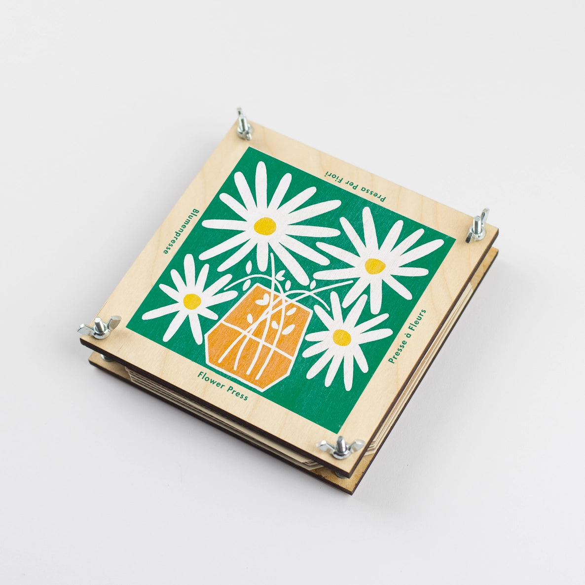 Studio Wald Daisy Flower Press