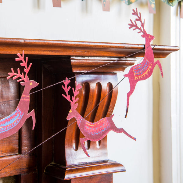 East End Press Christmas Reindeer Garland