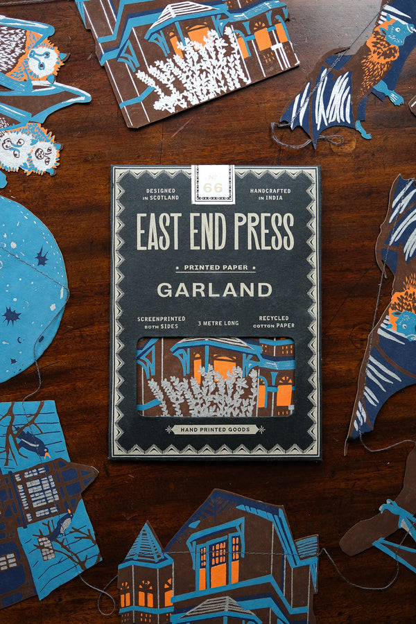 East End Press Haunted House Sewn Garland