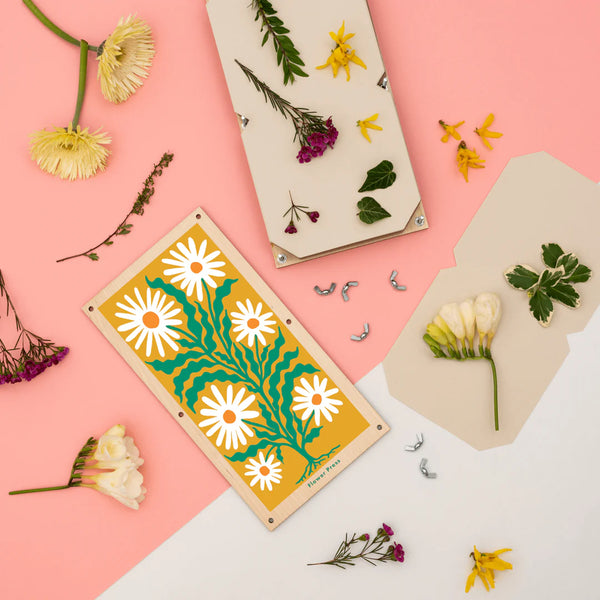 Studio Wald XL Daisy Flower Press