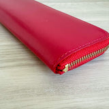 Life leather pen case red close-up2