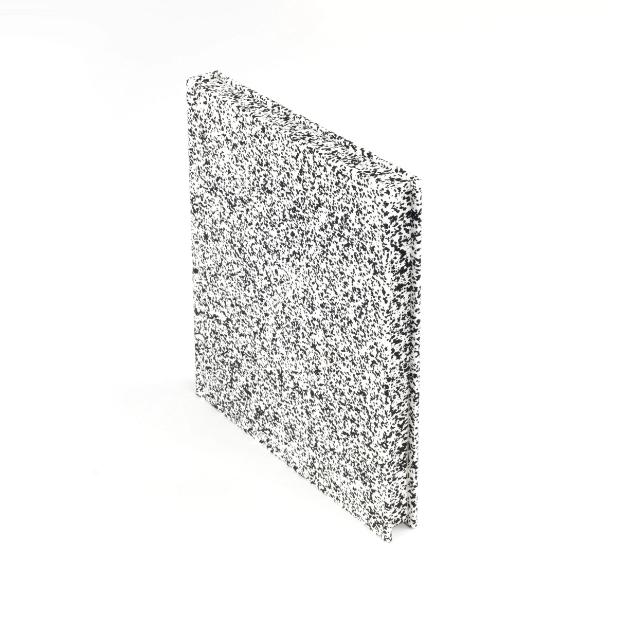 Labobratori Spray Splash Black & White Hard Cover B6 Plain Notebook