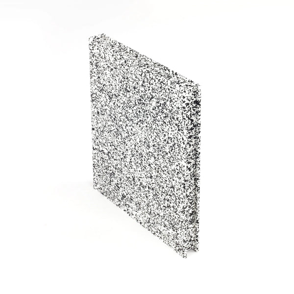 Labobratori Spray Splash Black & White Hard Cover B6 Plain Notebook