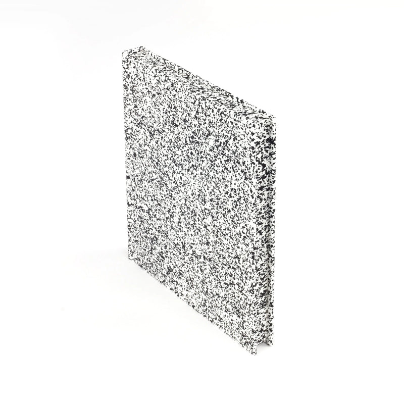 Labobratori Spray Splash Black & White Hard Cover B6 Plain Notebook