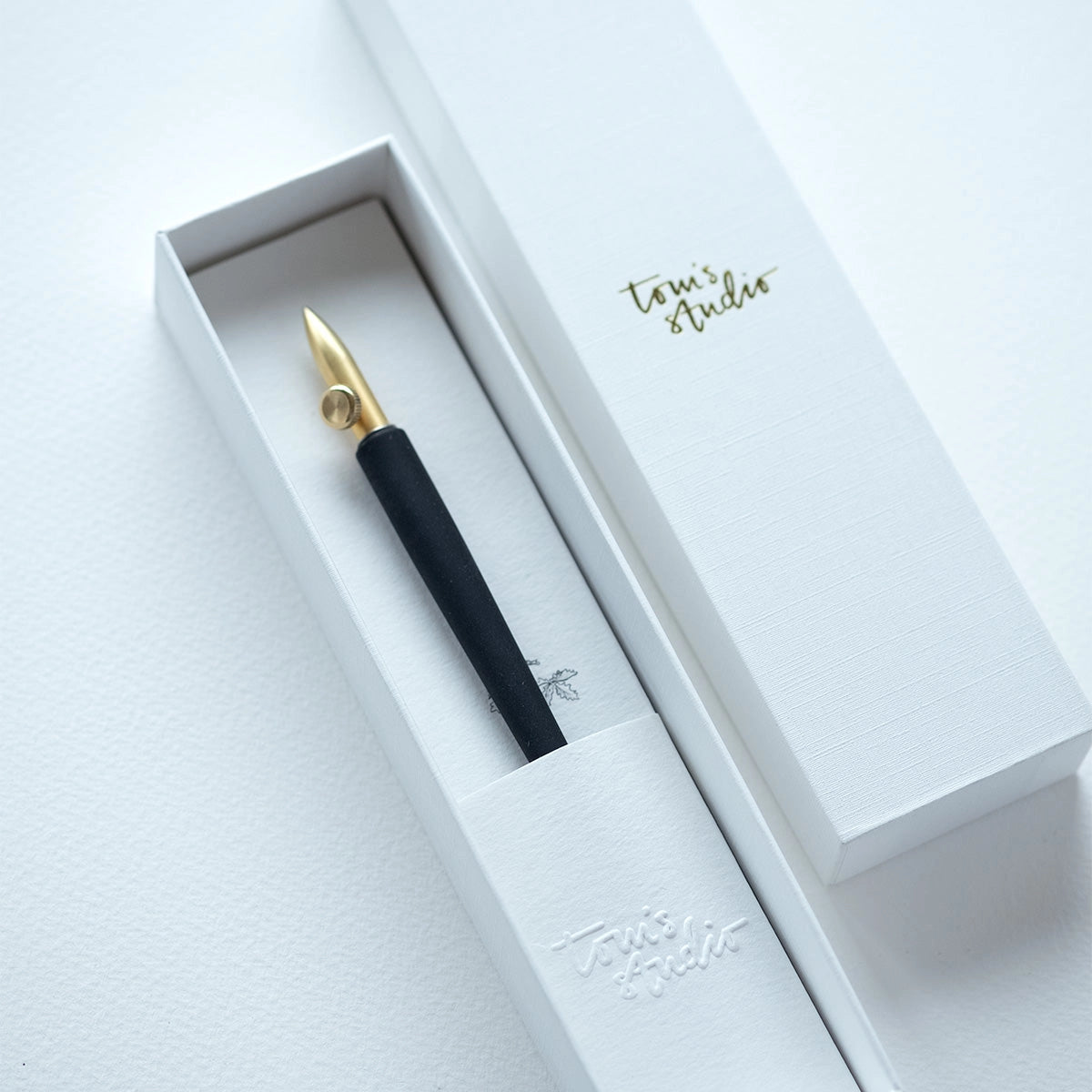 Tom's Studio One-Dip Pen