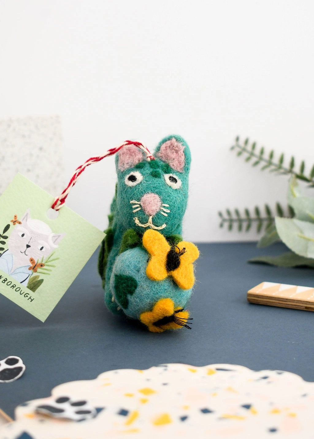 Niaski Felt Cat Hanging Decoration - Cattenborough