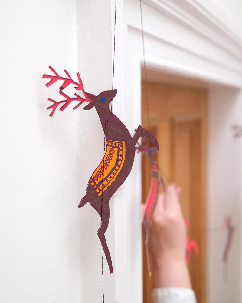 East End Press Christmas Reindeer Garland