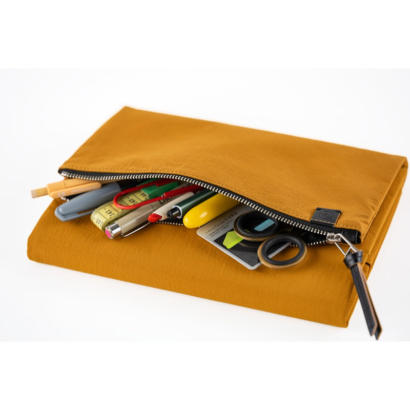 Hobonichi A5 Cover - Tragen: Mustard