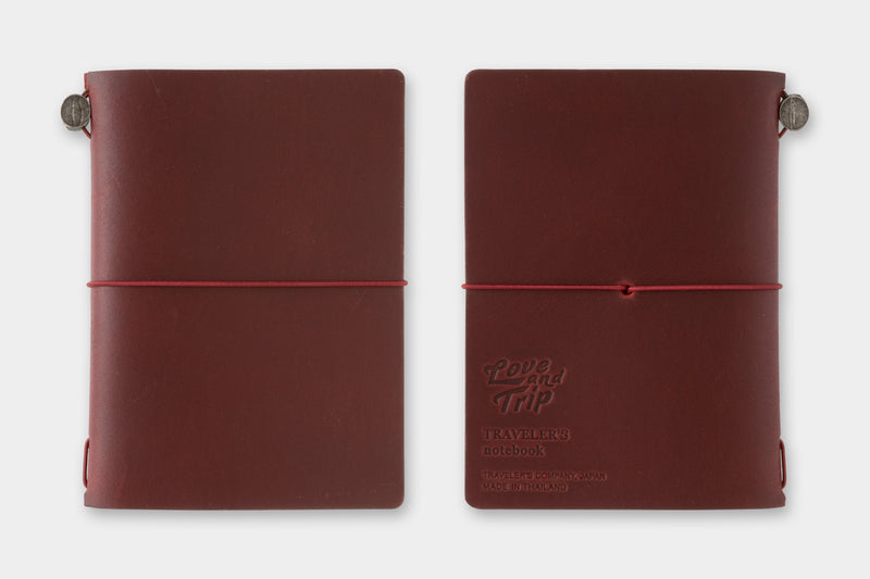 Traveler's Company. Love & Trip Red Notebook - Passport Size